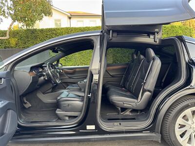 2021 Tesla Model X Long Range Plus - Photo 40 - Studio City, CA 91604