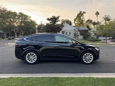 2021 Tesla Model X Long Range Plus - Photo 15 - Studio City, CA 91604