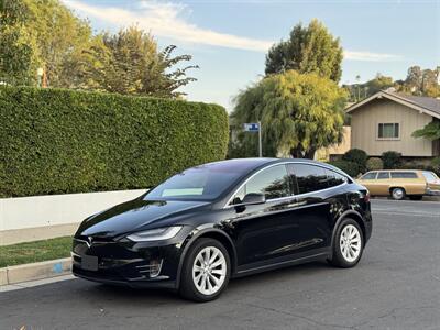 2021 Tesla Model X Long Range Plus - Photo 1 - Studio City, CA 91604