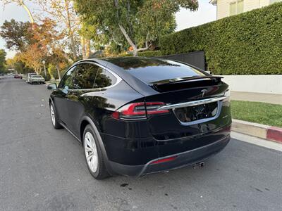 2021 Tesla Model X Long Range Plus - Photo 19 - Studio City, CA 91604