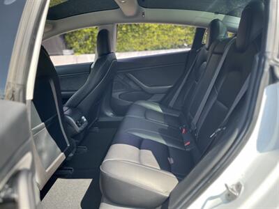 2018 Tesla Model 3 Long Range   - Photo 33 - Studio City, CA 91604