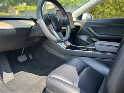 2018 Tesla Model 3 Long Range   - Photo 28 - Studio City, CA 91604