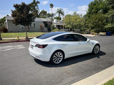 2018 Tesla Model 3 Long Range   - Photo 11 - Studio City, CA 91604