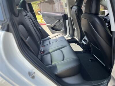 2018 Tesla Model 3 Long Range   - Photo 34 - Studio City, CA 91604