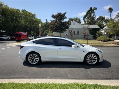 2018 Tesla Model 3 Long Range   - Photo 10 - Studio City, CA 91604