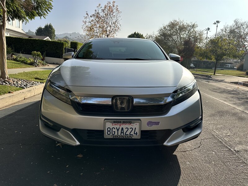 2018 Honda Clarity Touring photo 11