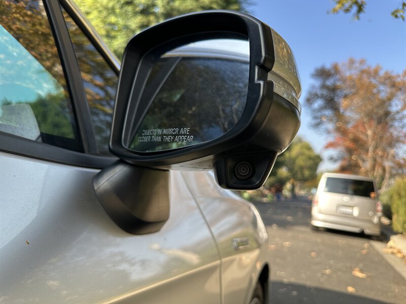 2018 Honda Clarity Touring photo 9