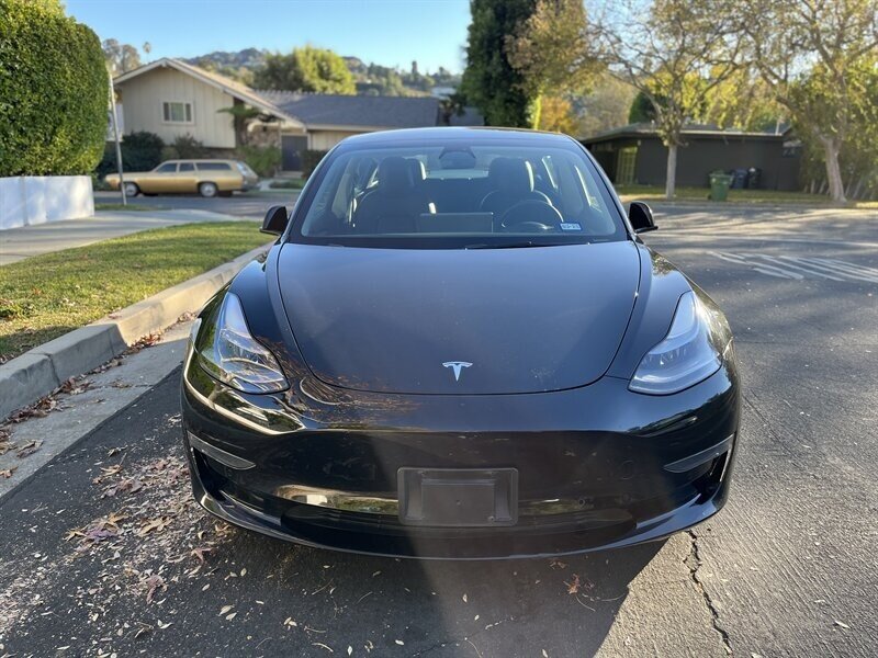 2022 Tesla Model 3 Long Range photo 12