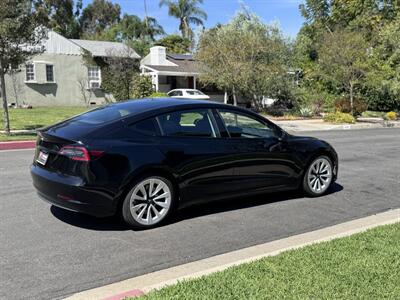 2022 Tesla Model 3   - Photo 13 - Studio City, CA 91604