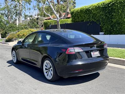 2022 Tesla Model 3   - Photo 11 - Studio City, CA 91604