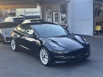 2022 Tesla Model 3   - Photo 5 - Studio City, CA 91604