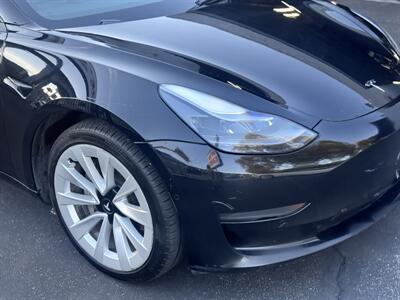 2022 Tesla Model 3   - Photo 4 - Studio City, CA 91604