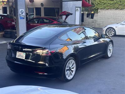 2022 Tesla Model 3   - Photo 9 - Studio City, CA 91604