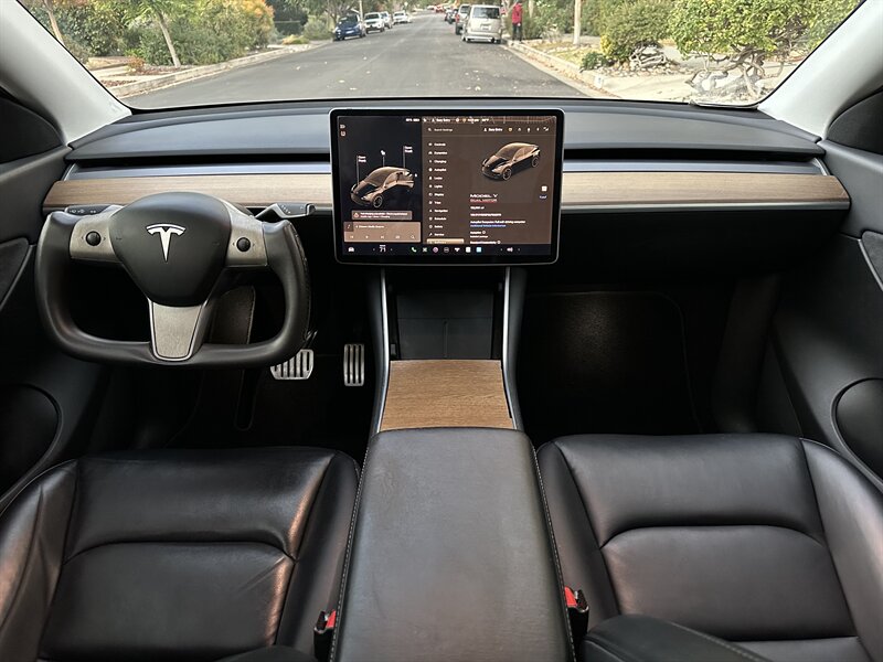 2020 Tesla Model Y Performance photo 16