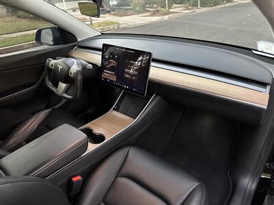 2020 Tesla Model Y Performance   - Photo 22 - Studio City, CA 91604