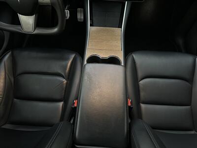2020 Tesla Model Y Performance   - Photo 20 - Studio City, CA 91604