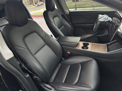 2020 Tesla Model Y Performance   - Photo 23 - Studio City, CA 91604