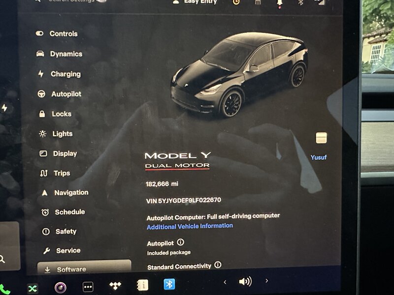 2020 Tesla Model Y Performance photo 19