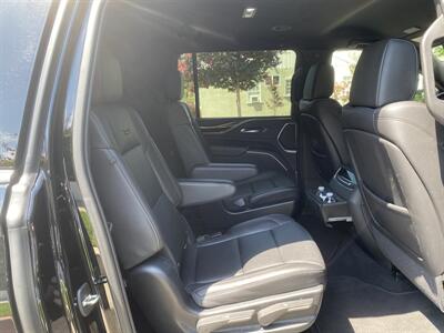2021 Cadillac Escalade ESV Luxury   - Photo 22 - Studio City, CA 91604