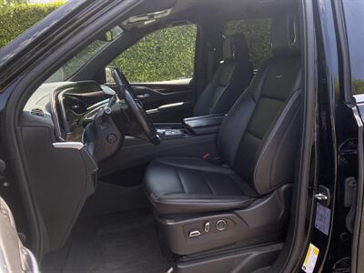 2021 Cadillac Escalade ESV Luxury   - Photo 13 - Studio City, CA 91604