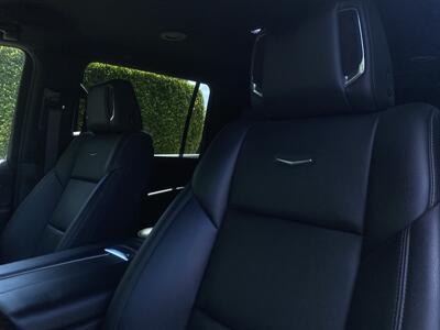 2021 Cadillac Escalade ESV Luxury   - Photo 15 - Studio City, CA 91604