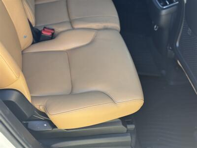 2019 Volvo XC90 T6 Momentum   - Photo 57 - Studio City, CA 91604