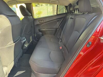 2022 Toyota Prius LE   - Photo 24 - Studio City, CA 91604
