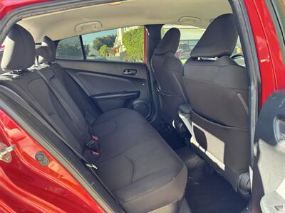 2022 Toyota Prius LE   - Photo 32 - Studio City, CA 91604
