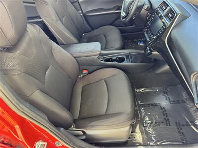 2022 Toyota Prius LE   - Photo 34 - Studio City, CA 91604