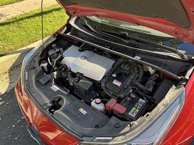 2022 Toyota Prius LE   - Photo 44 - Studio City, CA 91604