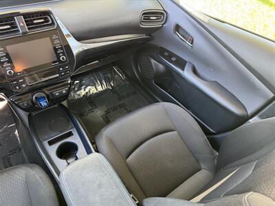 2022 Toyota Prius LE   - Photo 26 - Studio City, CA 91604