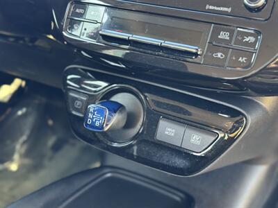 2022 Toyota Prius LE   - Photo 37 - Studio City, CA 91604