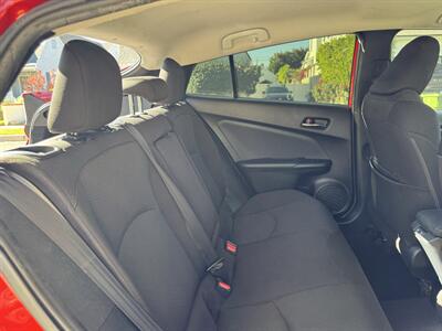2022 Toyota Prius LE   - Photo 36 - Studio City, CA 91604