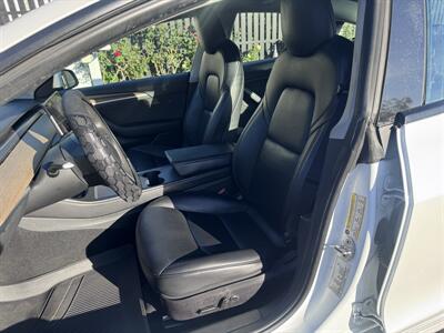 2022 Tesla Model 3   - Photo 17 - Studio City, CA 91604