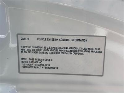 2022 Tesla Model 3   - Photo 31 - Studio City, CA 91604