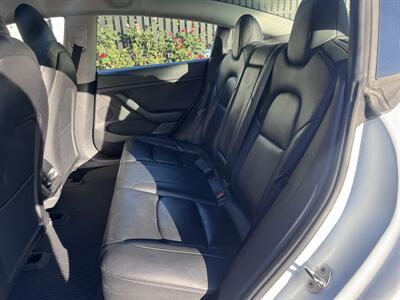 2022 Tesla Model 3   - Photo 23 - Studio City, CA 91604