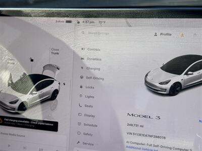2022 Tesla Model 3   - Photo 32 - Studio City, CA 91604