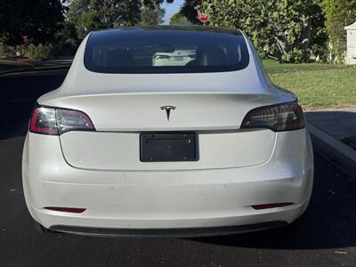 2022 Tesla Model 3   - Photo 12 - Studio City, CA 91604