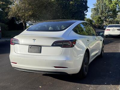 2022 Tesla Model 3   - Photo 14 - Studio City, CA 91604
