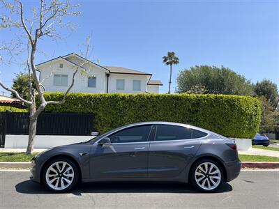 2019 Tesla Model 3 Standard Plus   - Photo 10 - Studio City, CA 91604