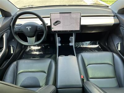 2019 Tesla Model 3 Standard Plus   - Photo 19 - Studio City, CA 91604