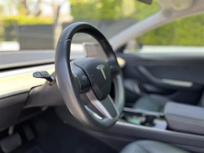 2019 Tesla Model 3 Standard Plus   - Photo 23 - Studio City, CA 91604