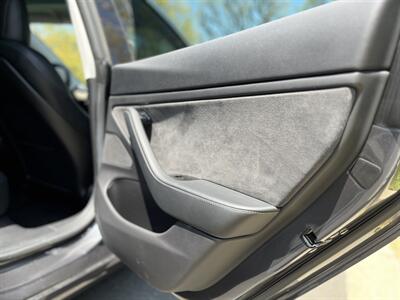 2019 Tesla Model 3 Standard Plus   - Photo 41 - Studio City, CA 91604