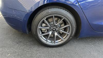 2022 Tesla Model 3 Long Range - Photo 10 - Studio City, CA 91604
