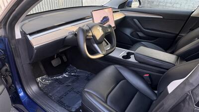 2022 Tesla Model 3 Long Range - Photo 15 - Studio City, CA 91604