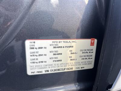 2018 Tesla Model X 75D   - Photo 26 - Studio City, CA 91604