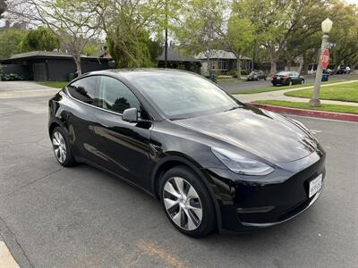 2023 Tesla Model Y Long Range   - Photo 13 - Studio City, CA 91604