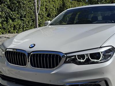 2018 BMW 5 Series 530e xDrive iPerformance - Photo 5 - Studio City, CA 91604
