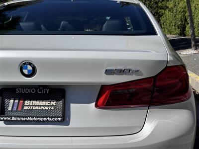 2018 BMW 5 Series 530e xDrive iPerformance - Photo 23 - Studio City, CA 91604