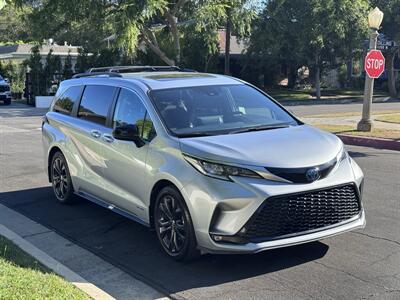2021 Toyota Sienna XSE 7-Passenger   - Photo 16 - Studio City, CA 91604